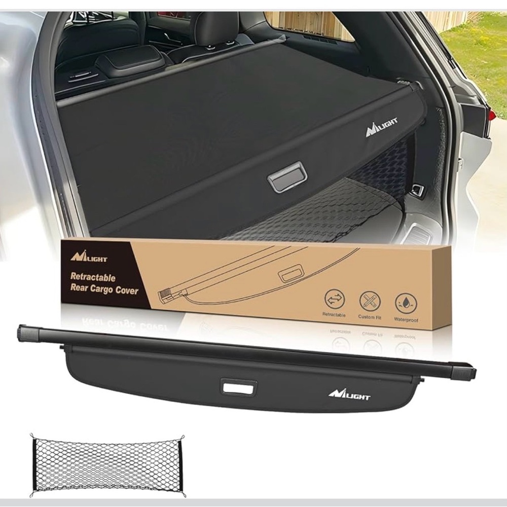 Aumight Retractable Rear Cargo Cover in Black